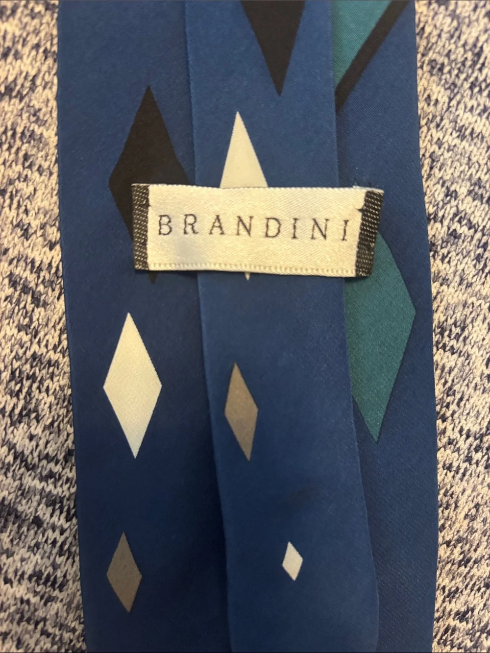 Men's Navy Diamond Pattern Silk Tie with Teal and Gray Accents